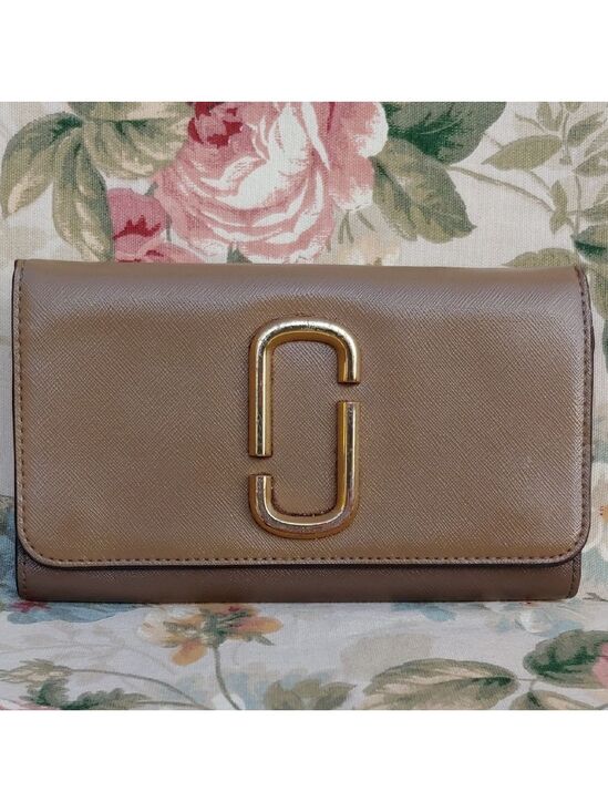 Marc Jacobs Handbags - Marc Jacobs Tan and Brown Saffiano Leather Fold Clutch Wallet